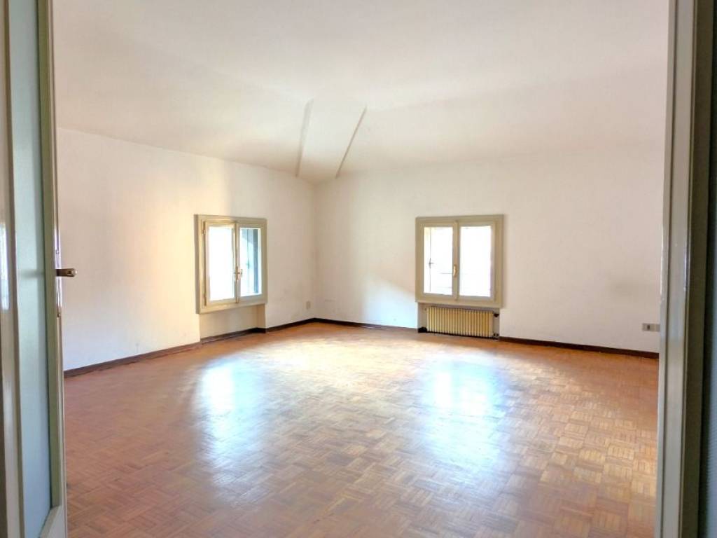 Appartamento a Thiene in Corso Giuseppe Garibaldi, 36 - Foto 4