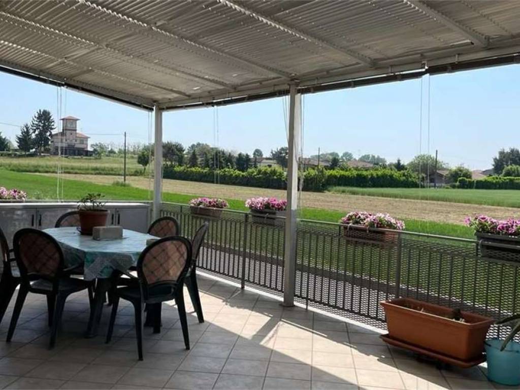 Appartamento a Oleggio - Foto 3