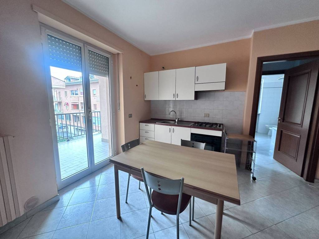 Appartamento a Alba in Corso Canale - Foto 4