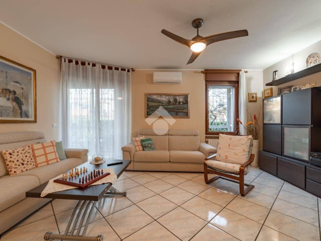 Appartamento a Paderno dugnano in Via Lodi, 2 - Foto 2