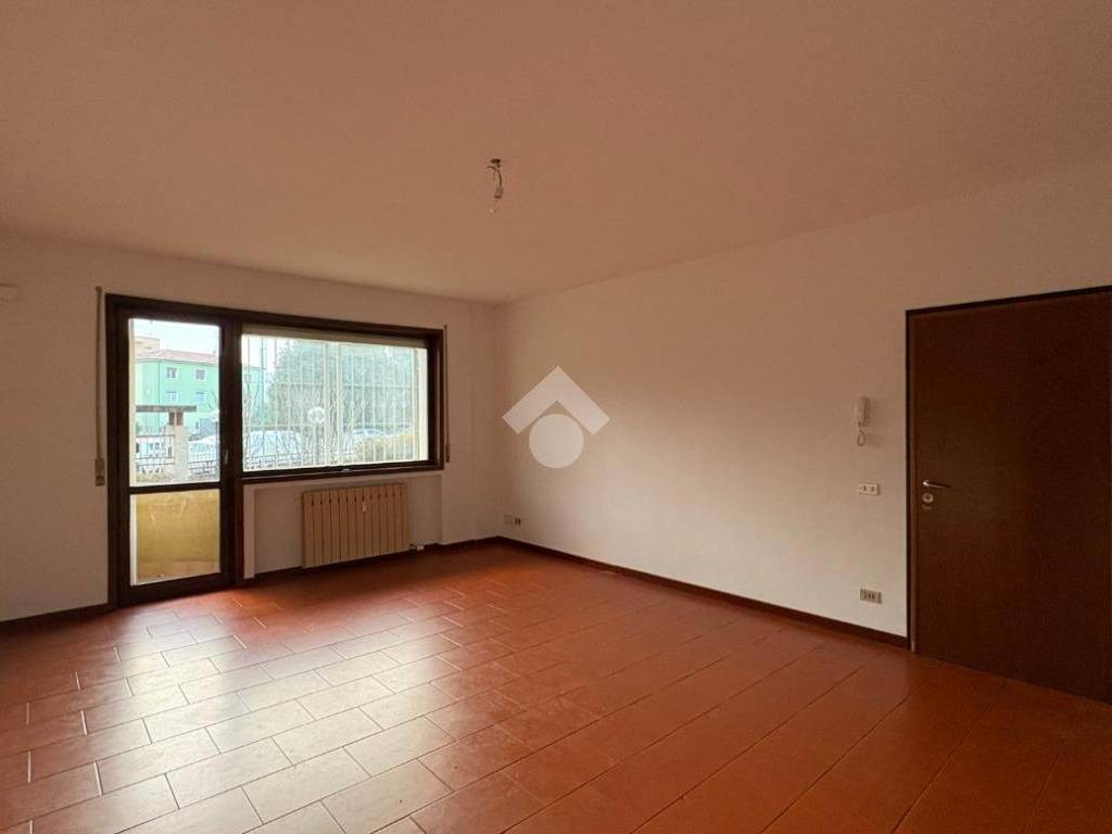Appartamento a Brescia in Via San Zeno, 143 - Foto 4