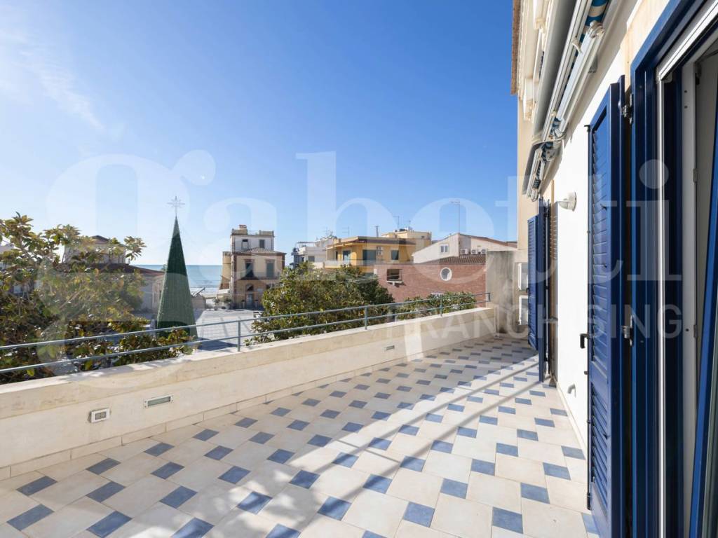 Appartamento a Ragusa in Piazza Duca degli Abruzzi, 13 - Foto 2