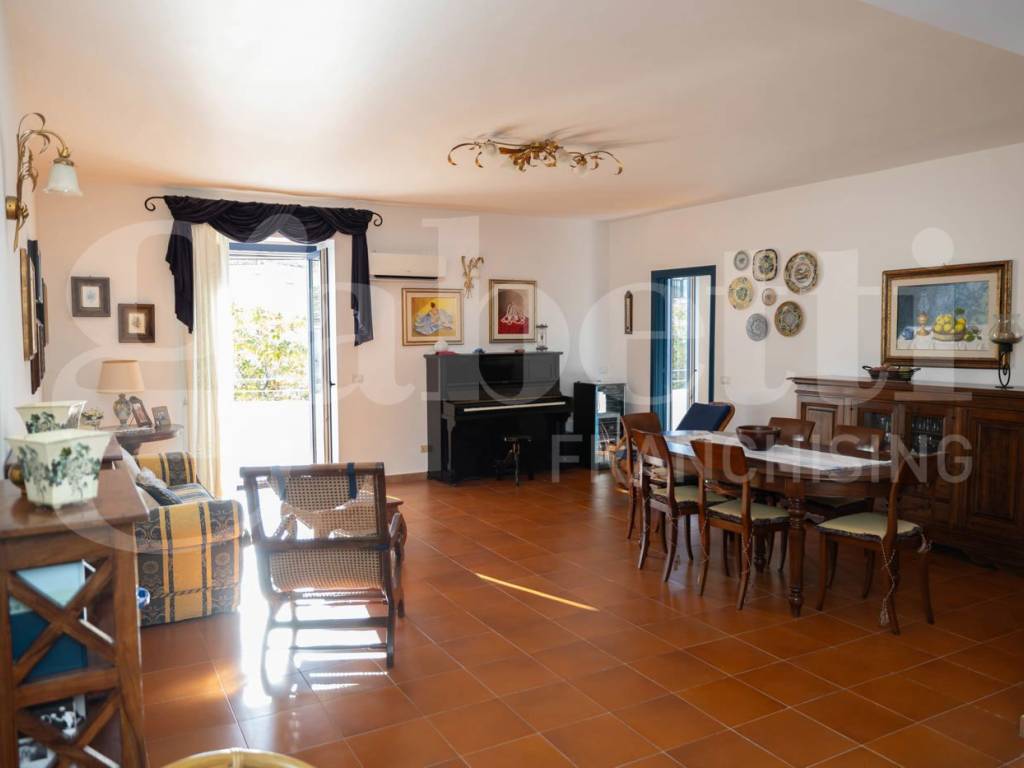 Casa indipendente a Ragusa in Piazza Duca degli Abruzzi, 13 - Foto 5