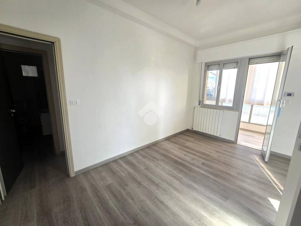 Appartamento a Rimini in Viale Porto Bardia - Foto 3