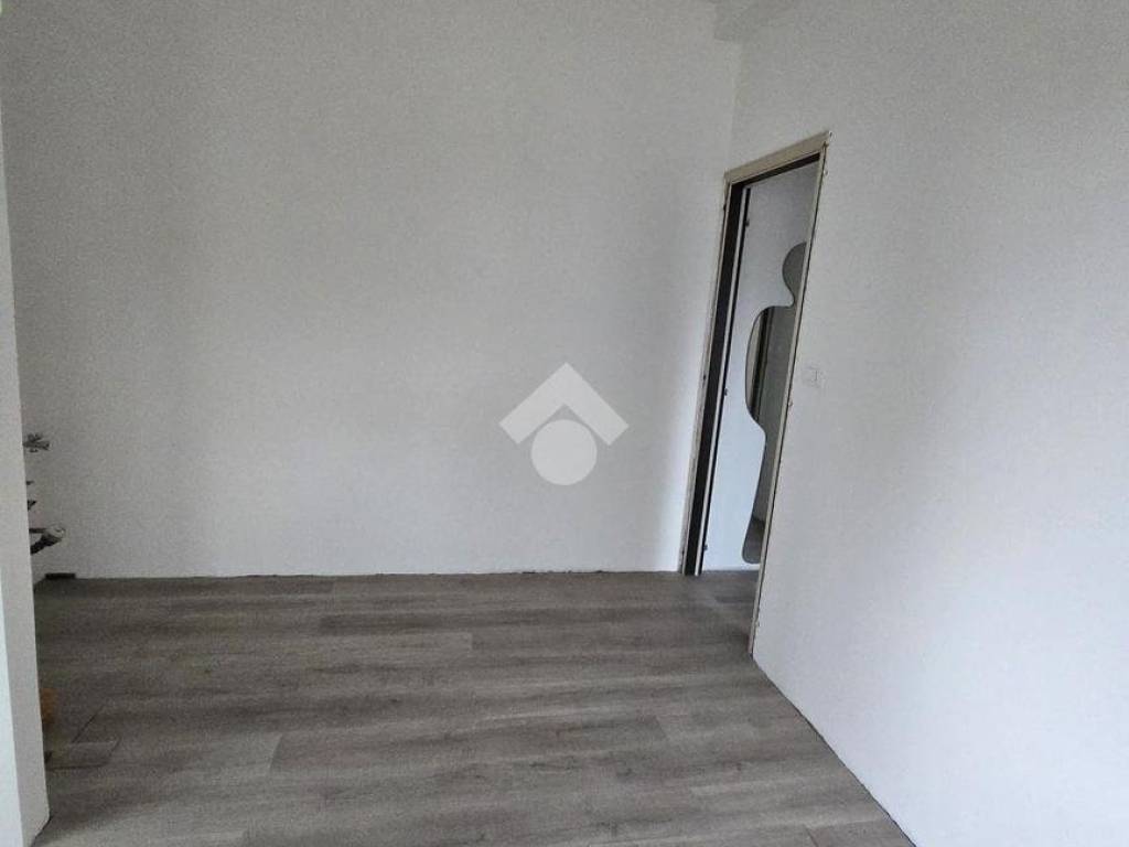Appartamento a Rimini in Viale Porto Bardia - Foto 5