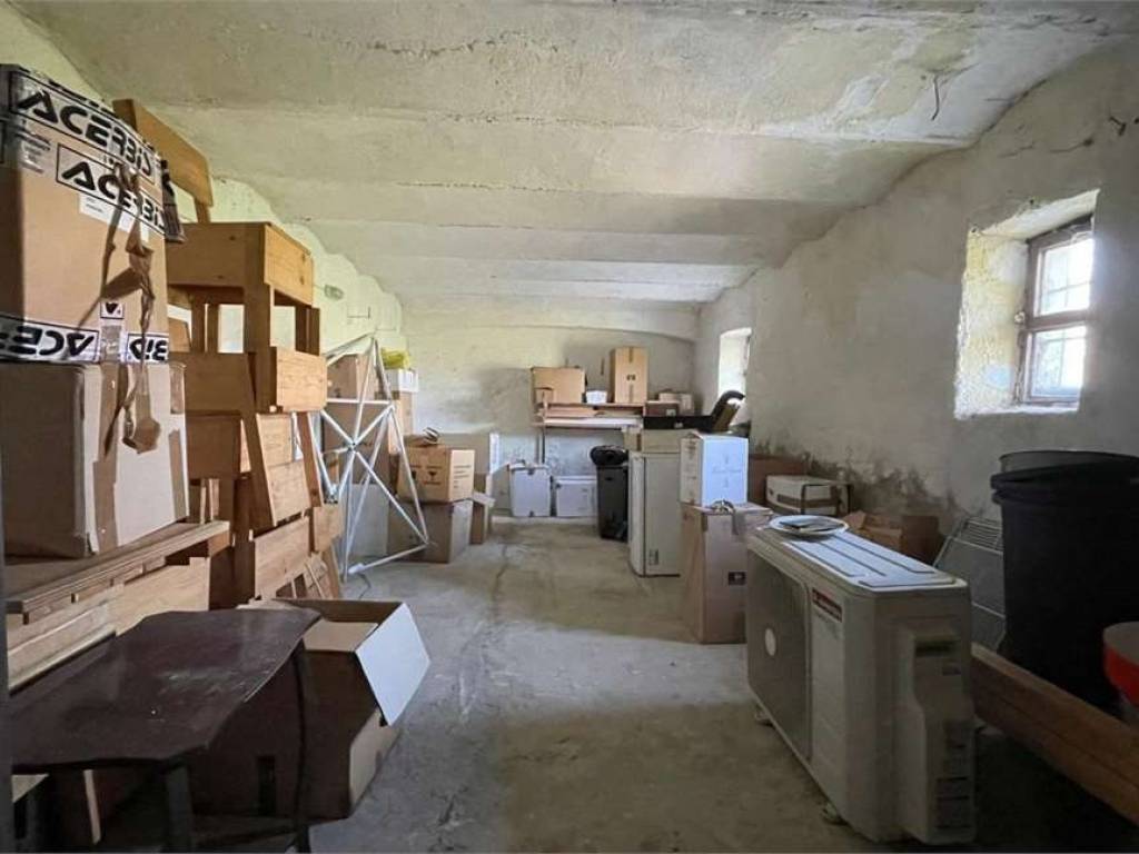 Rustico / casale a Oleggio - Foto 4