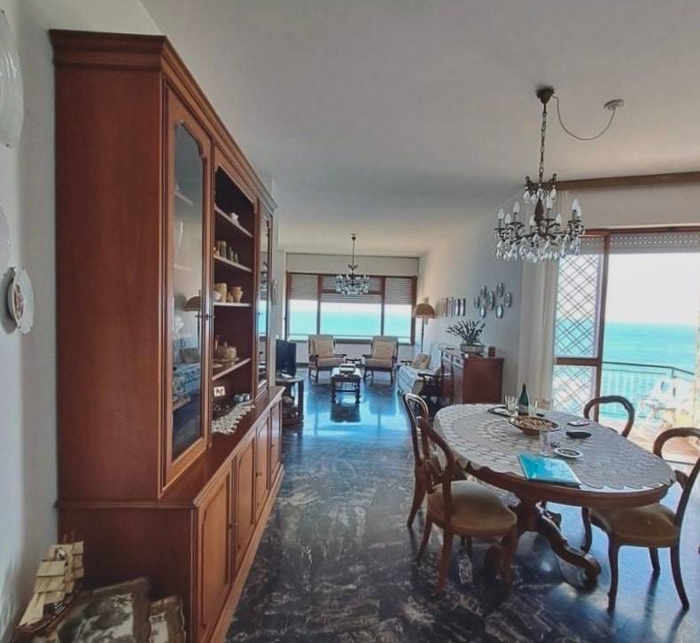 Appartamento a Varazze in Strada Romana - Foto 4
