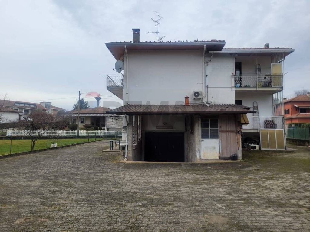 Villa a Gargallo in Via Giuseppe Garibaldi, 11 - Foto 4