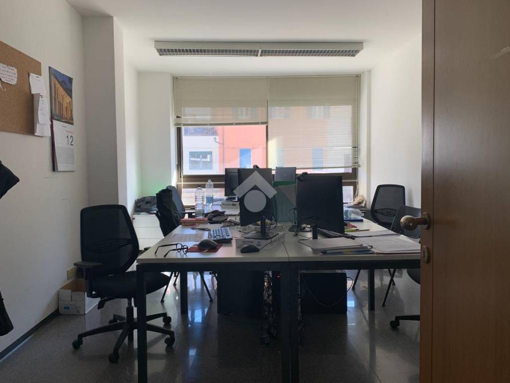 Immobile a Pesaro in Via piazzale innocenti - Foto 3