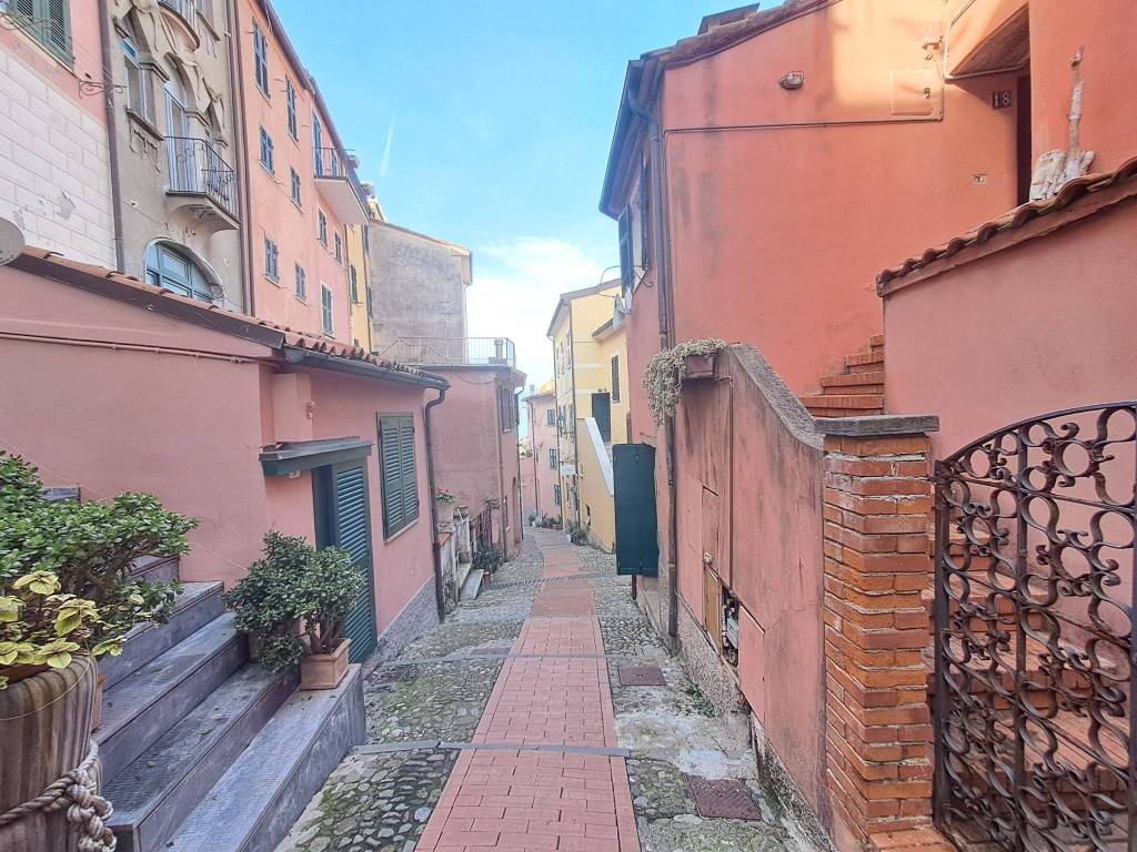 Appartamento a Lerici in Piazza E. Figoli - Foto 3