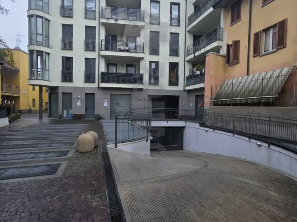 Box / garage a Gallarate in Vicolo Lavandai - Foto 2