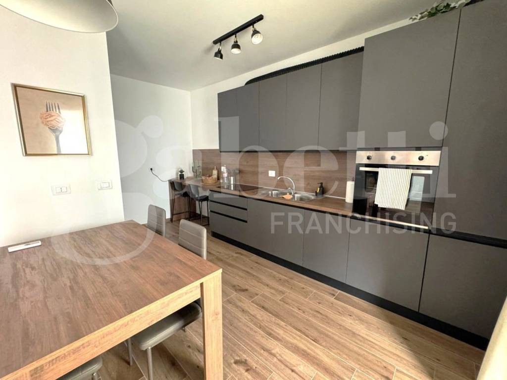 Appartamento a Bari in via Mario Giannini - Foto 5