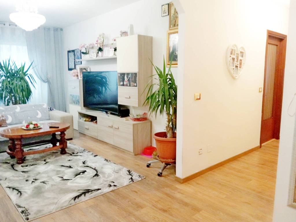 Appartamento a Stra in Piazza Guglielmo Marconi - Foto 2