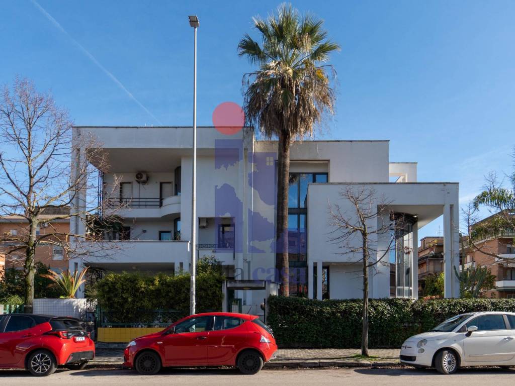 Villa a Latina in Via Giuseppe Verdi, 27 - Foto 3