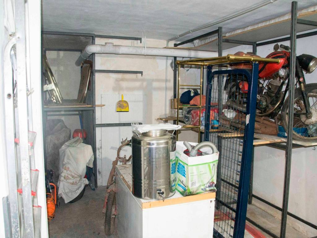 Box / garage a Martina franca in Vico 1 Mottola - Foto 4
