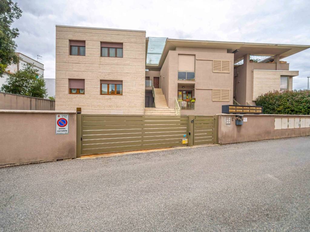 Appartamento a Pisa in Via di Piaggetta - Foto 2