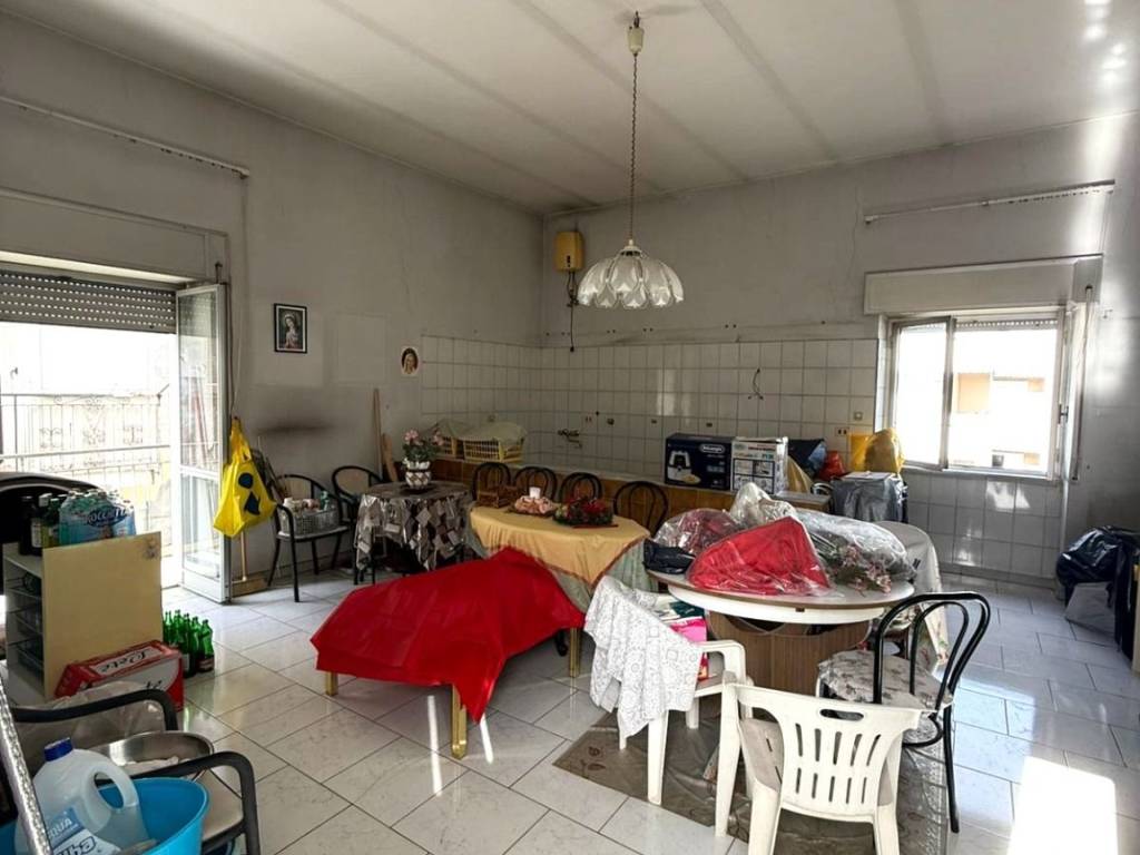 Appartamento a Afragola in Via Caracciolo, 36 - Foto 2