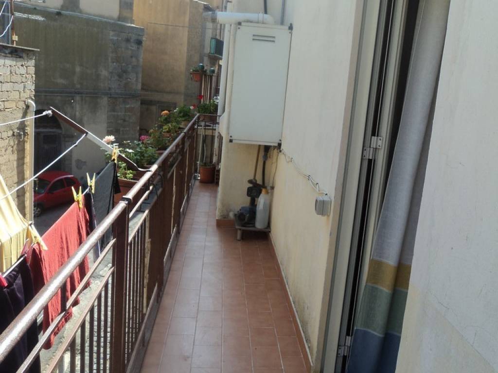 Appartamento a Caltagirone in Via Mingiardi, 23 - Foto 2