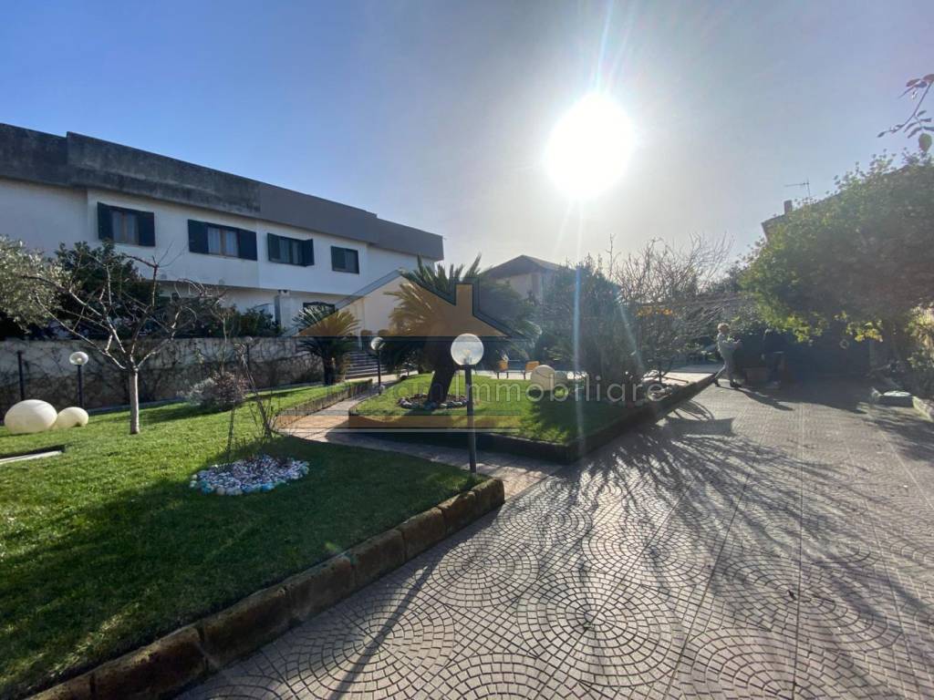 Villa a Giugliano in campania in Via Carrafiello - Foto 4