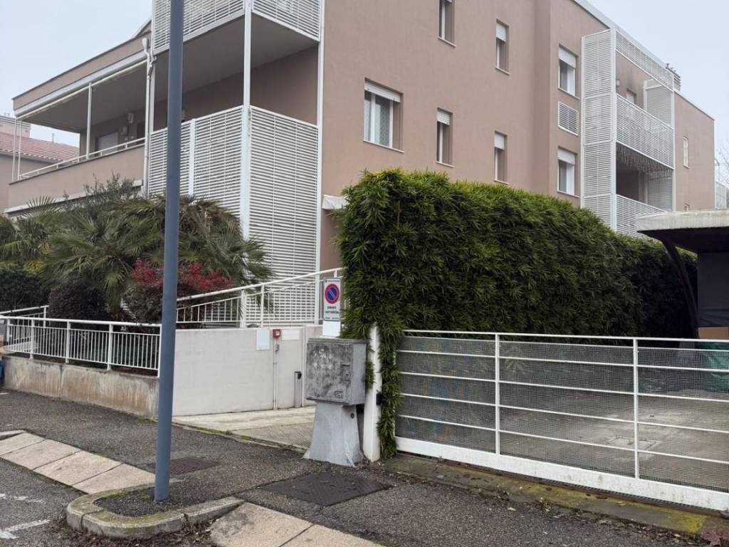 Appartamento a Ravenna in Via Lago di Misurina - Foto 2