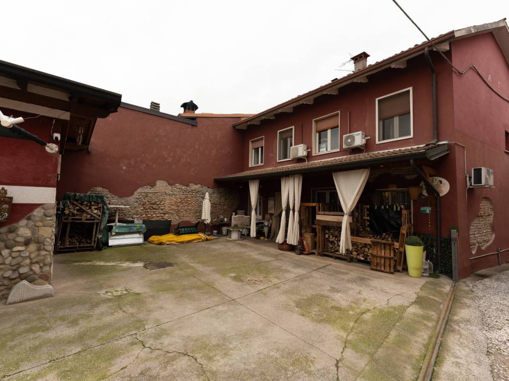 Casa indipendente a Montichiari in Via Erculiani - Foto 3