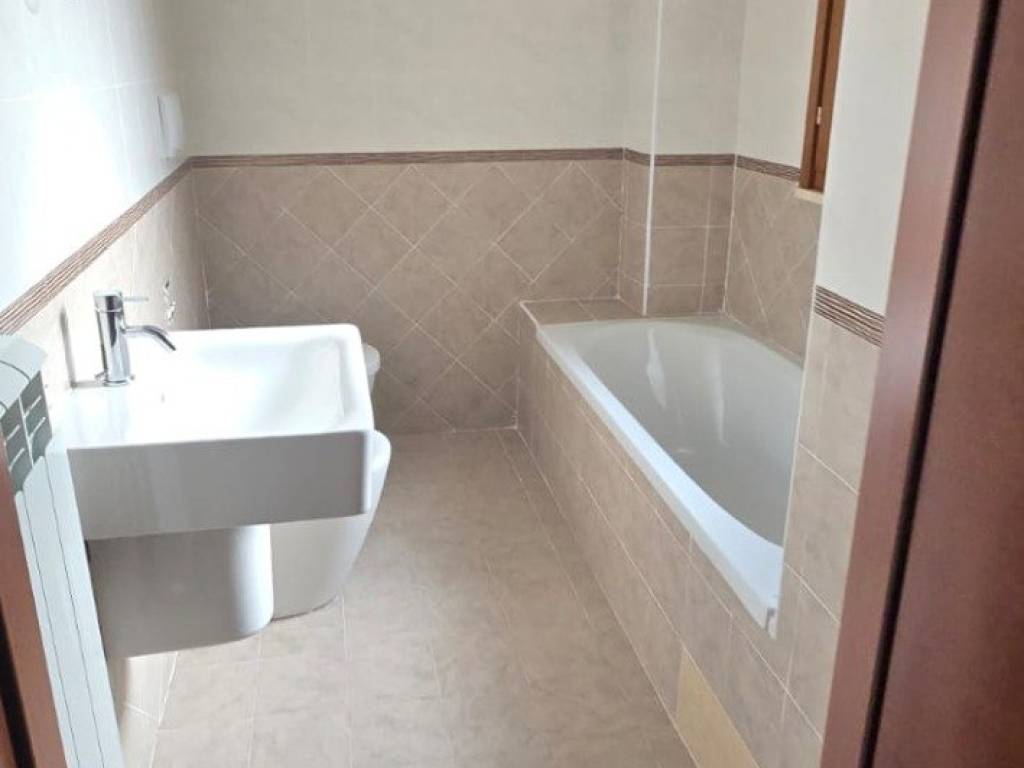 Appartamento a Montoro in Corso Pietro Ascolese - Foto 4