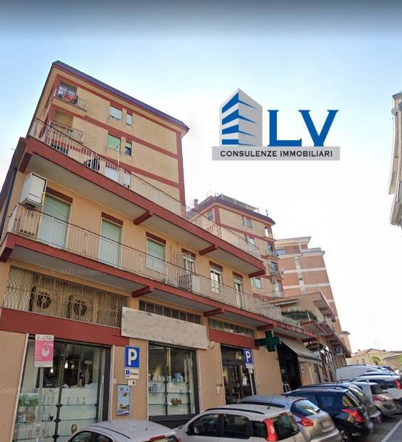 Palazzo / stabile a Frosinone in Via Bringhindi - Foto 2