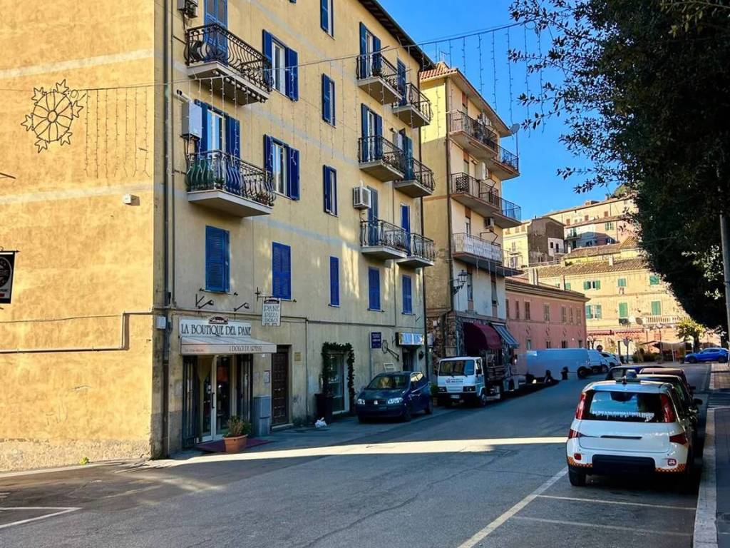 Appartamento a Allumiere in Via Civitavecchia, 6 - Foto 2