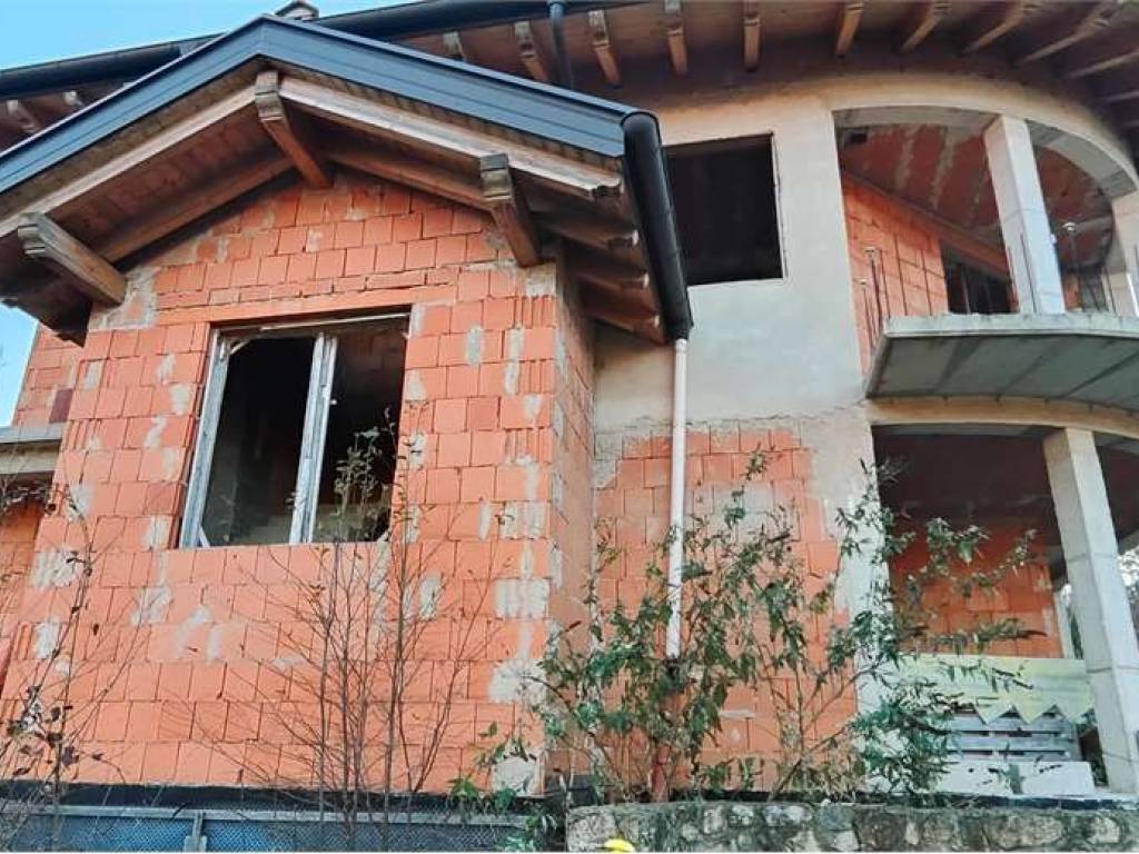 Villa a Trambileno in VIA DELLA LAITA, 150 - Foto 2