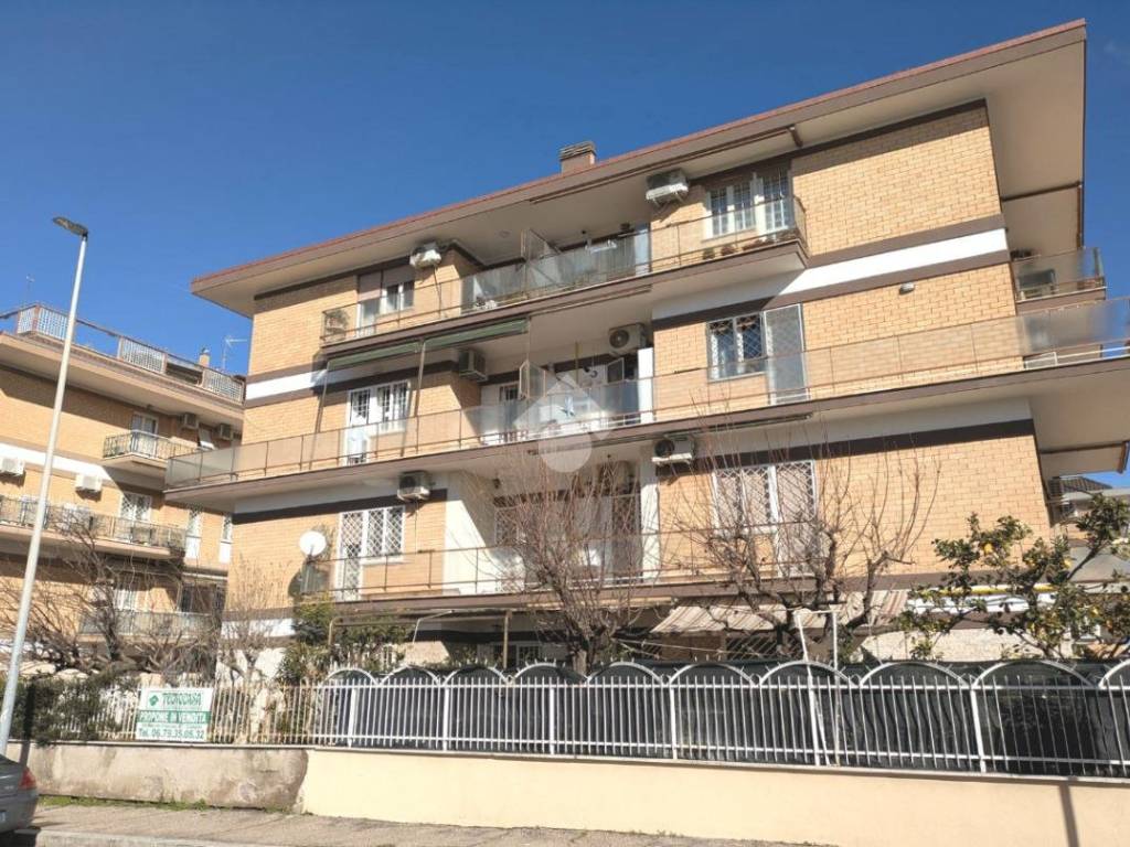 Appartamento a Ciampino in Via MILANO, 5 - Foto 2