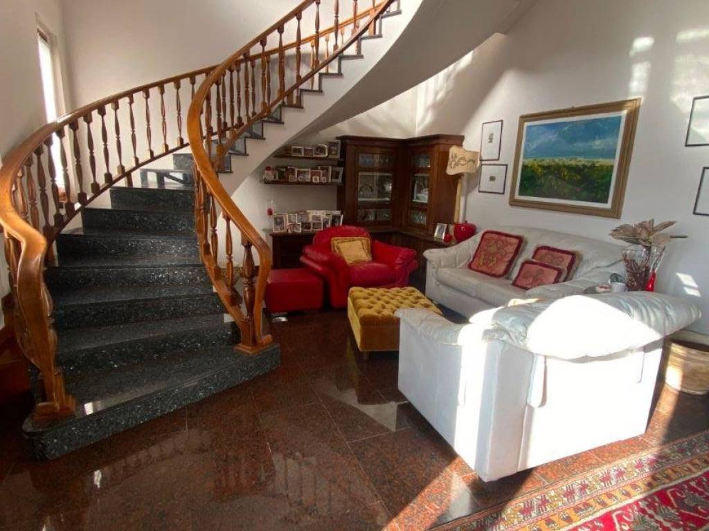 Casa indipendente a Agliana in Via Francesco Ferrucci - Foto 3
