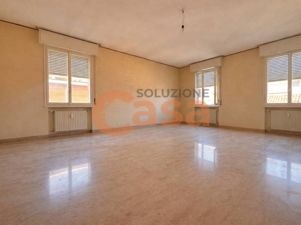 Appartamento a Piacenza in Via Scalabrini - Foto 2