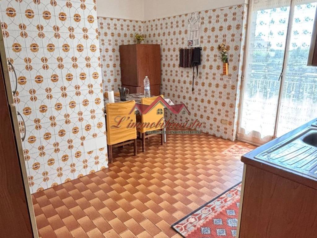 Appartamento a Modugno in Via Cornole di Ruccia - Foto 2