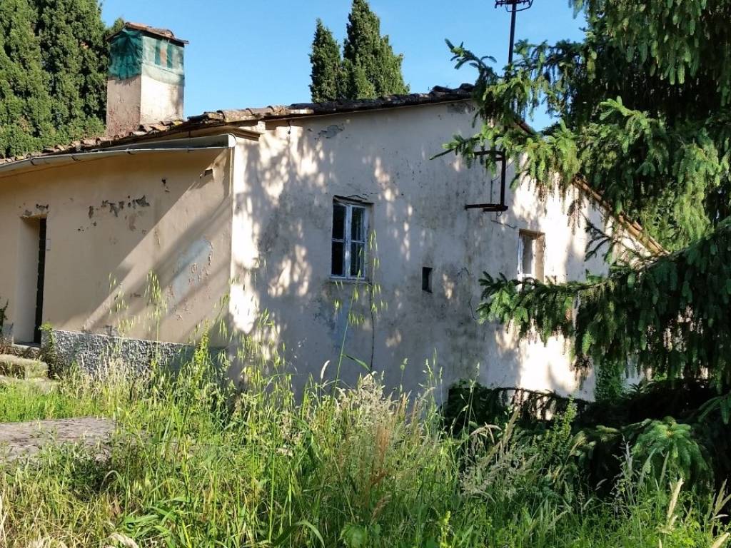 Rustico / casale a Lucca in bocconi - Foto 2