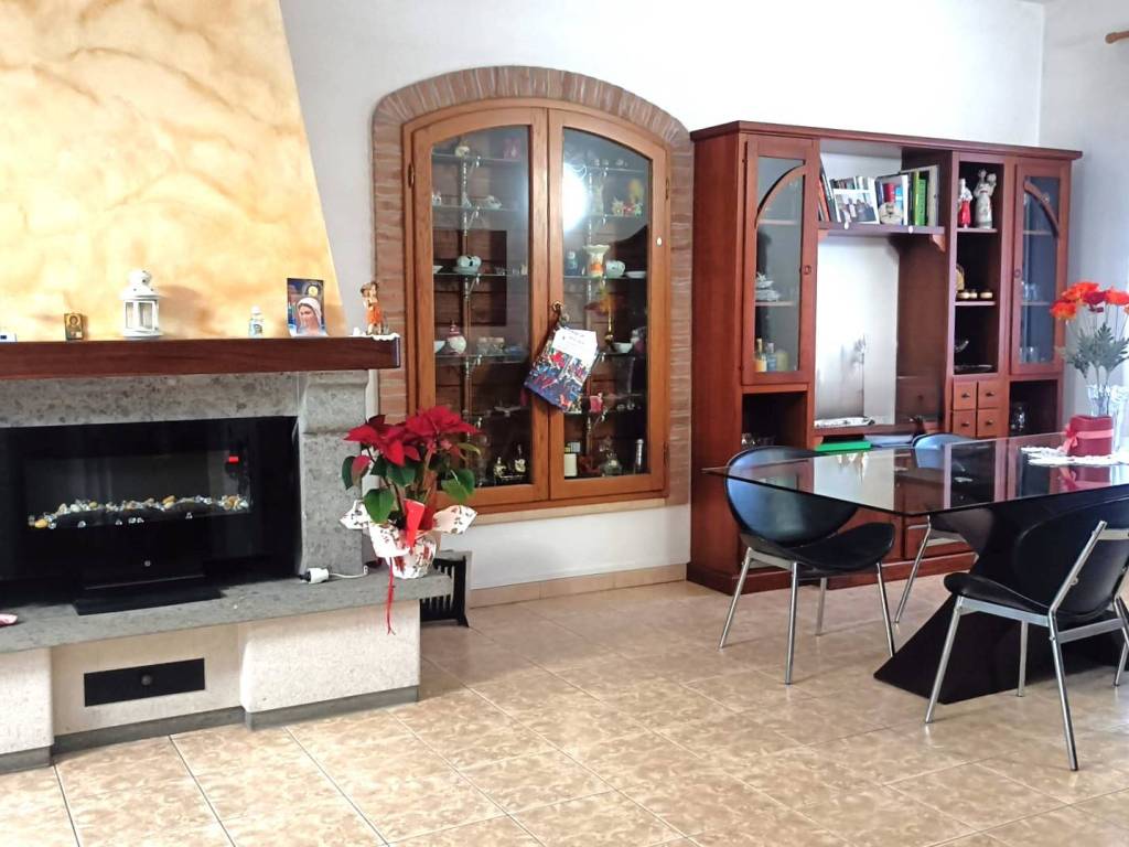 Villa a Ravenna in Via Romolo Zaccaroni - Foto 4