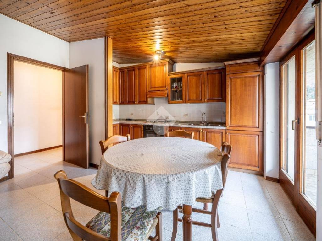 Appartamento a Badia calavena in Via Cesare Battisti, 12 - Foto 3