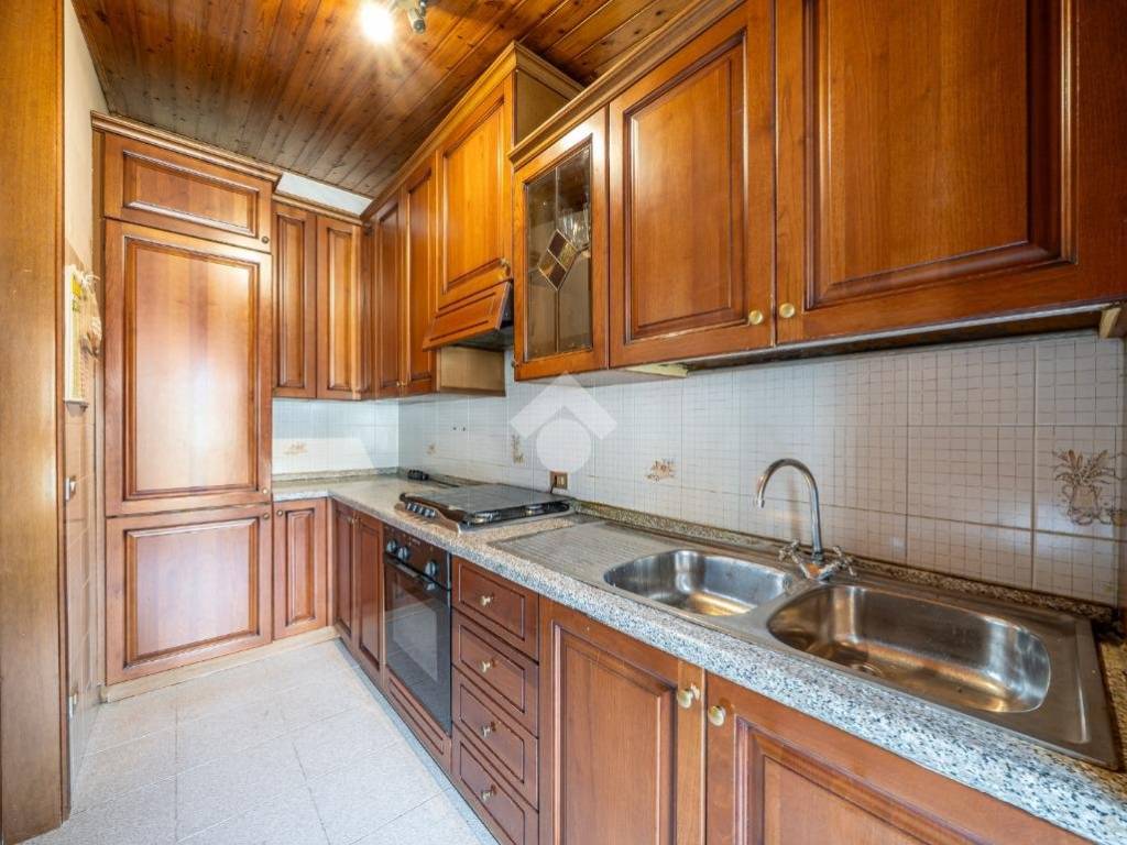 Appartamento a Badia calavena in Via Cesare Battisti, 12 - Foto 5
