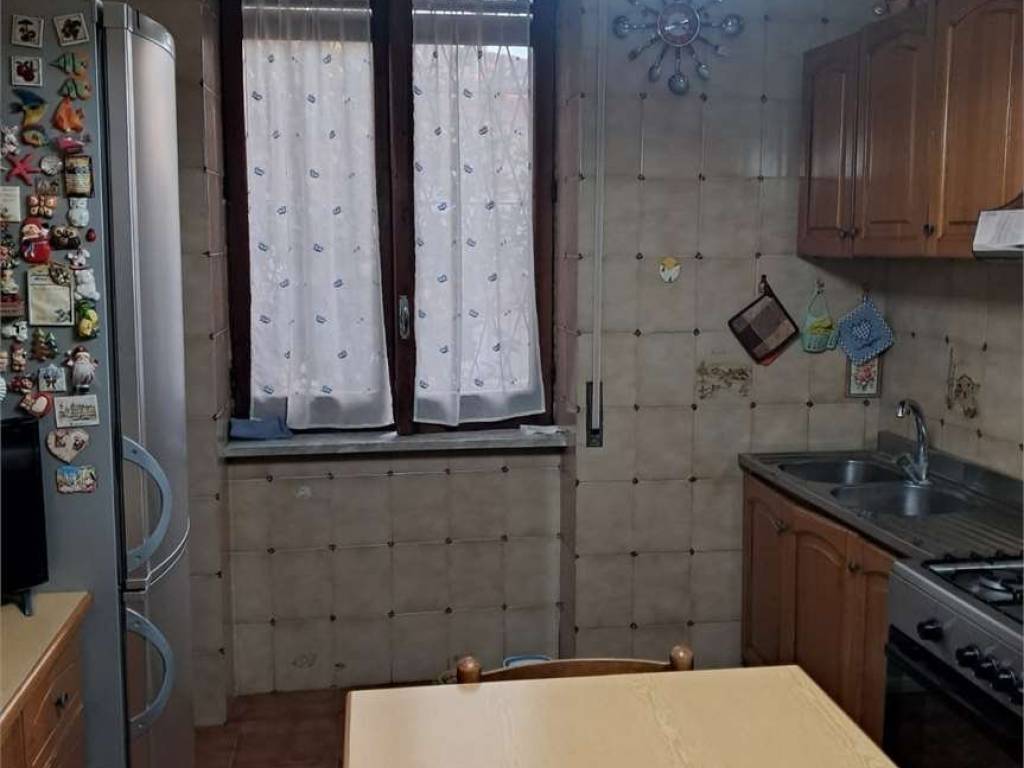 Palazzo / stabile a Sparanise in Via G. Merola - Foto 3