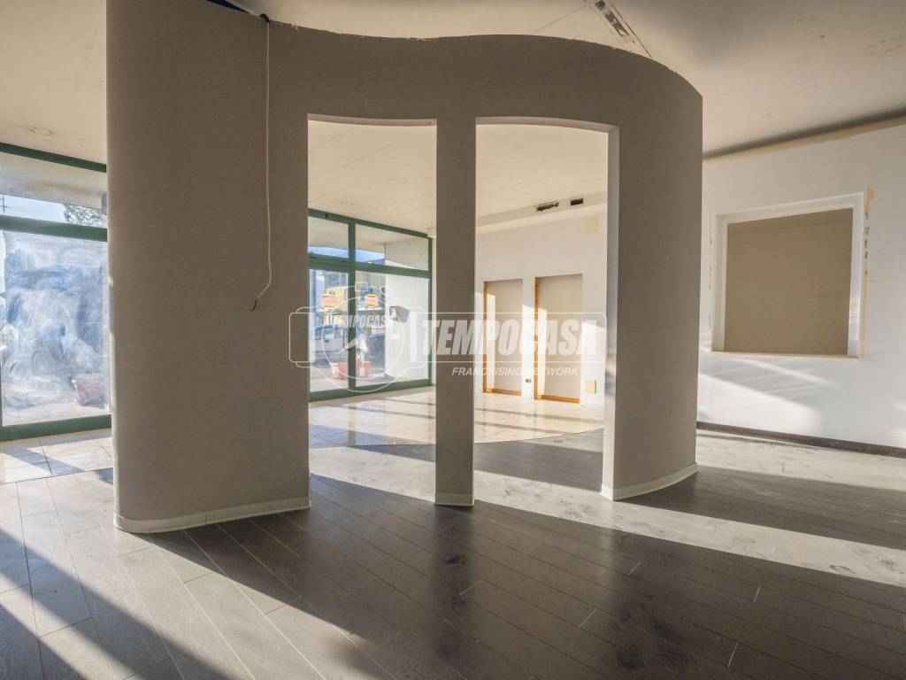 Immobile a Montecassiano in Via Alcide De Gasperi - Foto 3