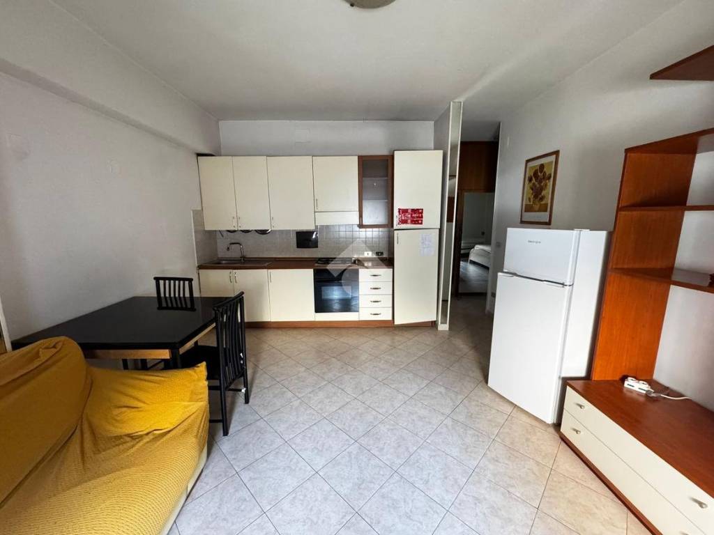 Appartamento a Reggio calabria in Via Lupardini - Foto 3