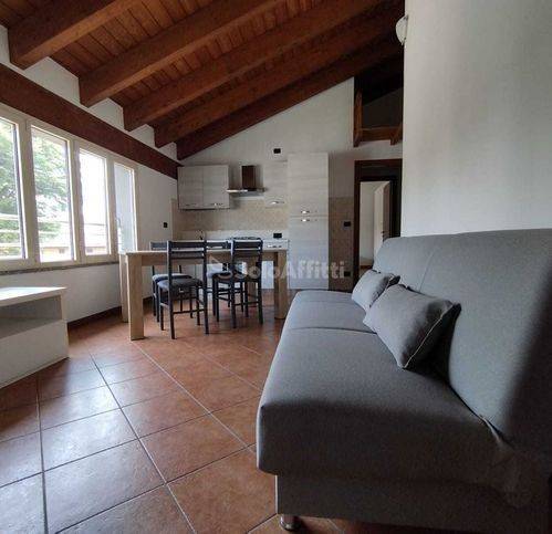 Appartamento a Como in Via Carlo Cossoni 3 - Foto 2
