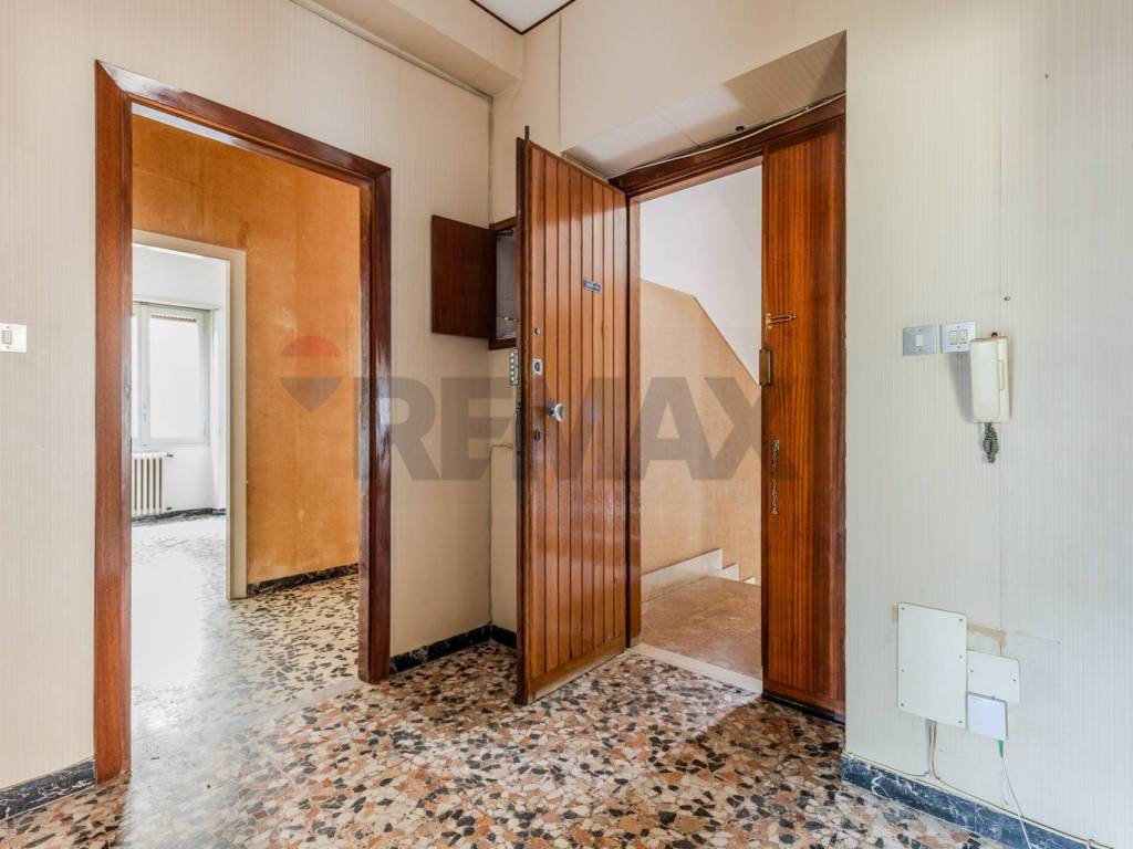 Appartamento a Cagliari in Via Sanna Randaccio, 7 - Foto 2