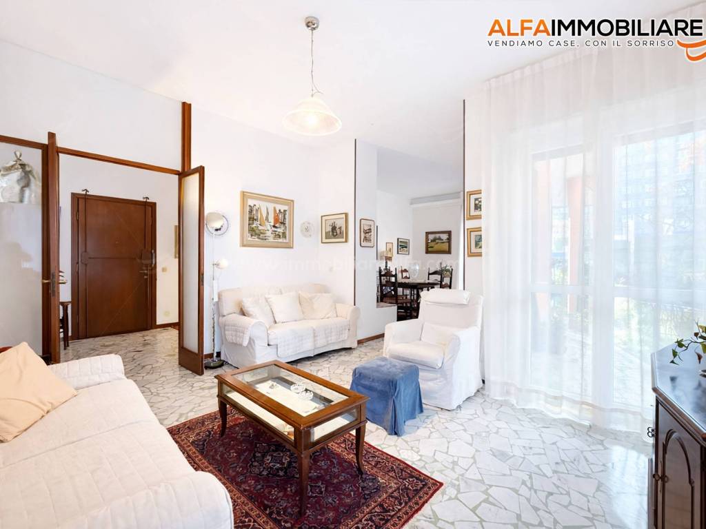 Appartamento a Novara in Viale Giulio Cesare, 174 - Foto 2