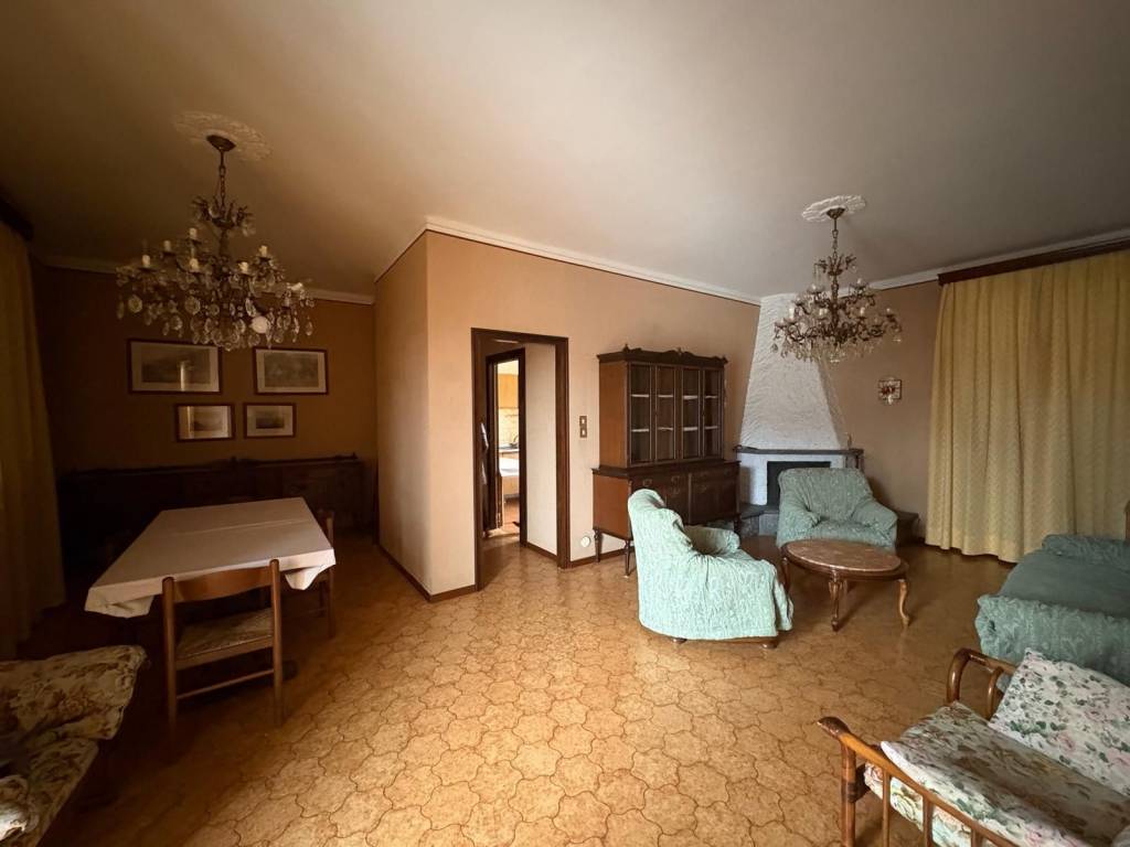 Appartamento a Garlasco in Corso Camillo Benso di Cavour - Foto 2