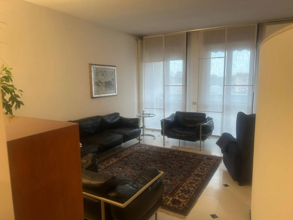 Appartamento a Vigevano in Corso Giacomo Brodolini - Foto 2