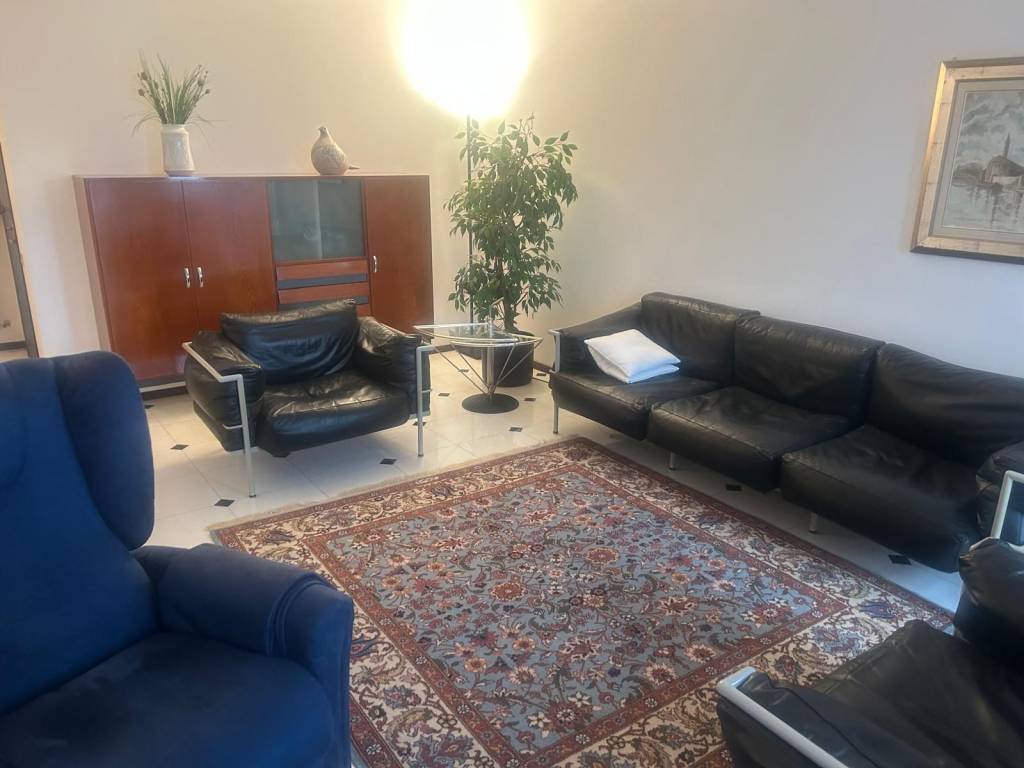 Appartamento a Vigevano in Corso Giacomo Brodolini - Foto 5