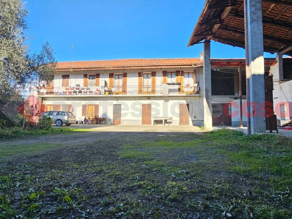 Rustico / casale a Pinerolo in via broglia , 9 - Foto 2