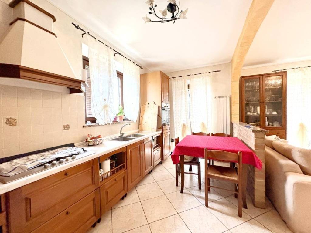 Appartamento a La loggia in Via dora, 5 - Foto 4