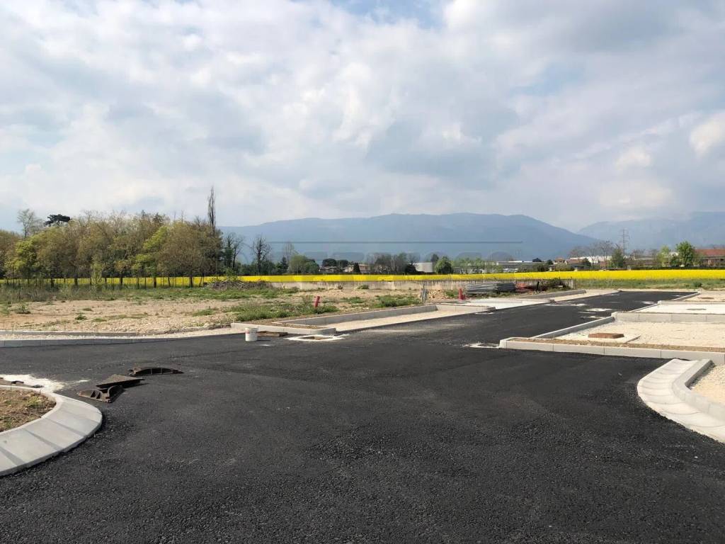 Terreno a Rosà - Foto 2