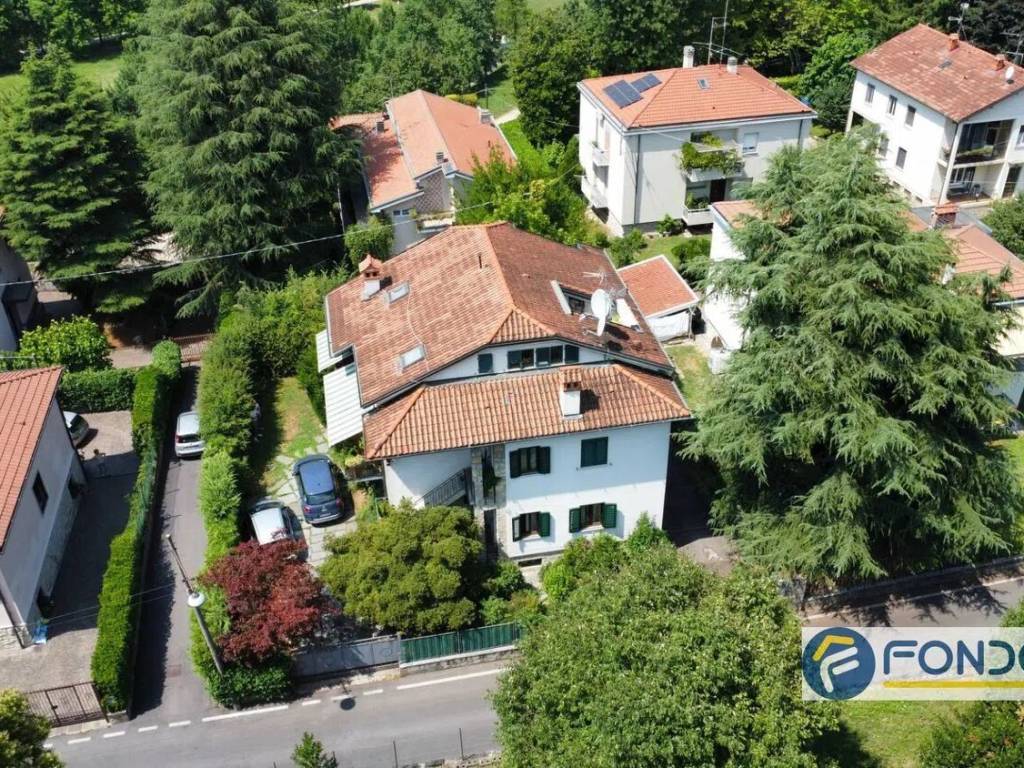 Villa a Bergamo in Via Guglielmo Mattioli - Foto 2